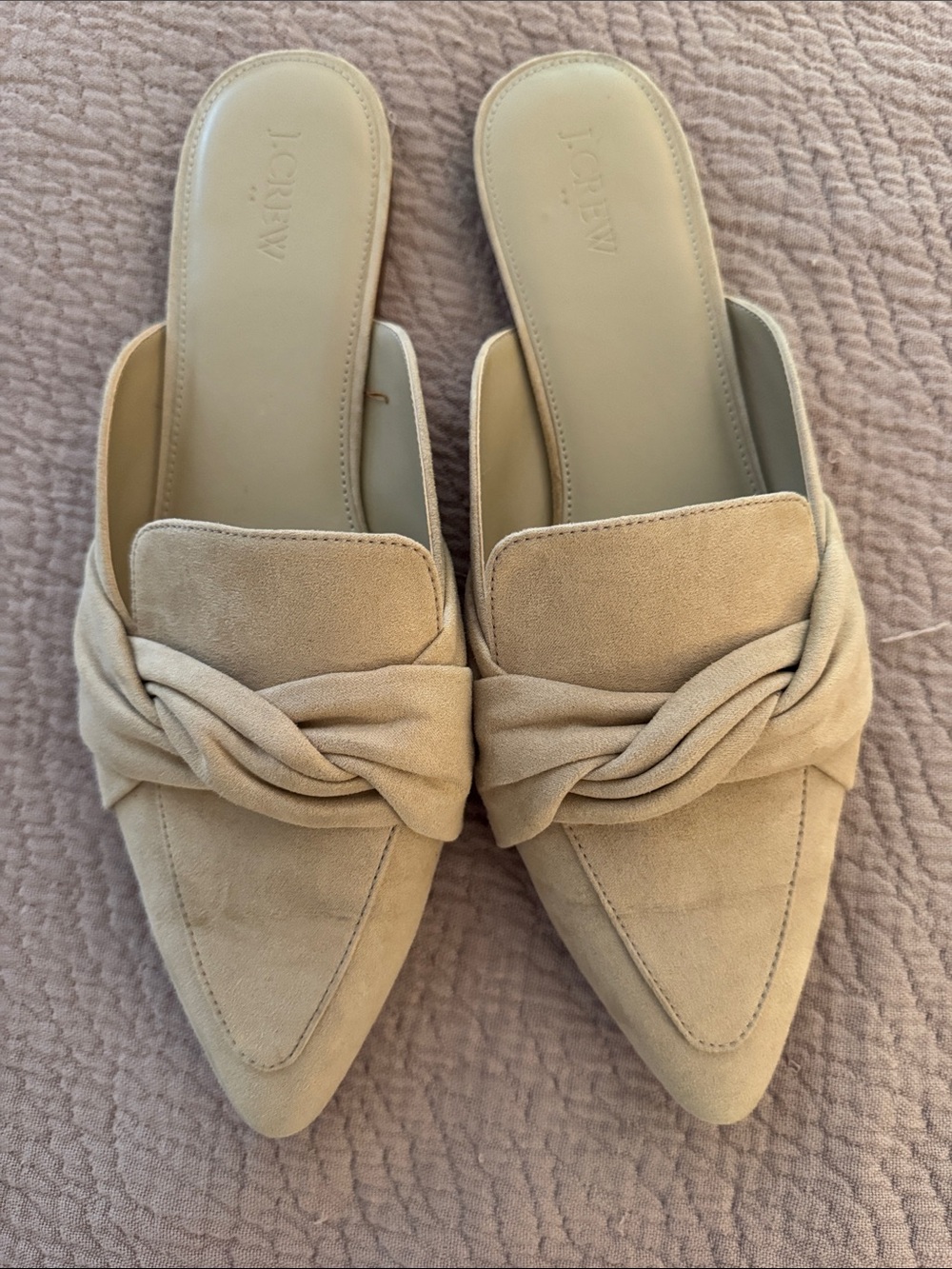 📌 JCrew 12M Knotted Pointed-Toe Nubuck Suede Mule in Beige